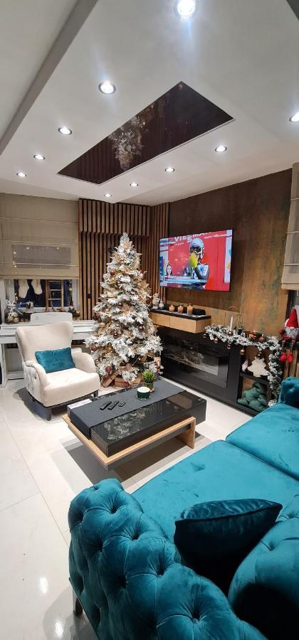 Design Apartment Platinium Spa Lux 5 Star "Havana" Completely Private Wellness & Spa Free Included Sauna & Jacuzzi & Salt Wall & Fire Place & 3D Ceilings & Business Wifi & Netflix & Keyless Code Entry & Full Smart App & Secure 2 Parking Place Ćuprija エクステリア 写真