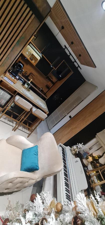 Design Apartment Platinium Spa Lux 5 Star "Havana" Completely Private Wellness & Spa Free Included Sauna & Jacuzzi & Salt Wall & Fire Place & 3D Ceilings & Business Wifi & Netflix & Keyless Code Entry & Full Smart App & Secure 2 Parking Place Ćuprija エクステリア 写真
