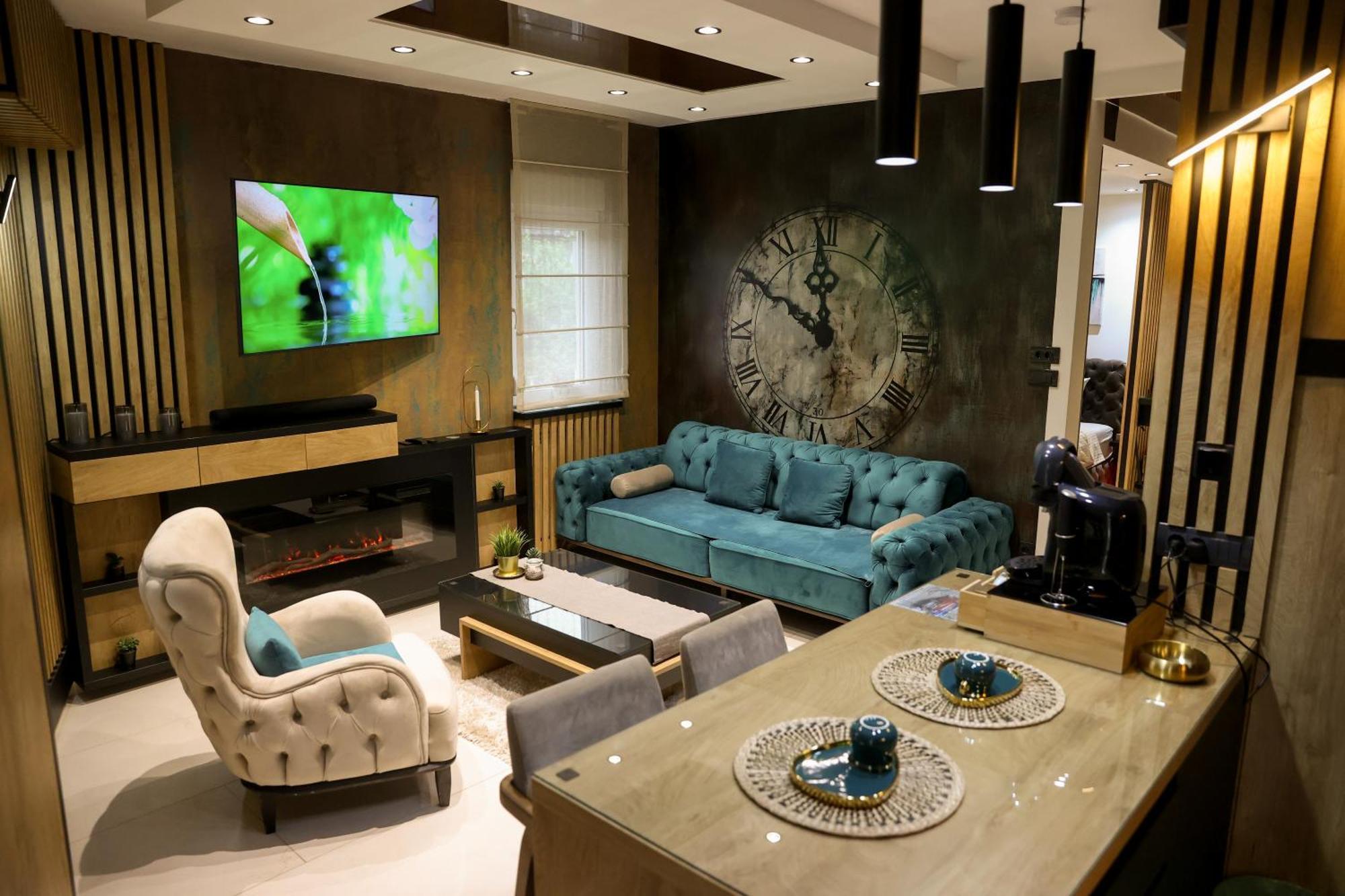 Design Apartment Platinium Spa Lux 5 Star "Havana" Completely Private Wellness & Spa Free Included Sauna & Jacuzzi & Salt Wall & Fire Place & 3D Ceilings & Business Wifi & Netflix & Keyless Code Entry & Full Smart App & Secure 2 Parking Place Ćuprija エクステリア 写真